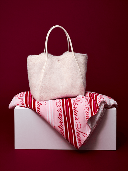 Плед Victoria's Secret Holiday Cozy Plush Blanket AC00025 фото